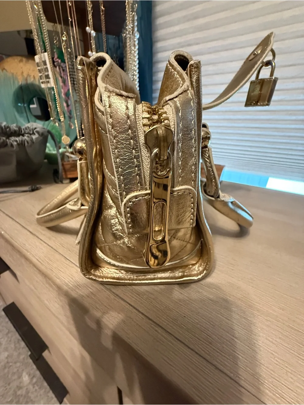 Authentic Burberry Manor Bag w Dustbag